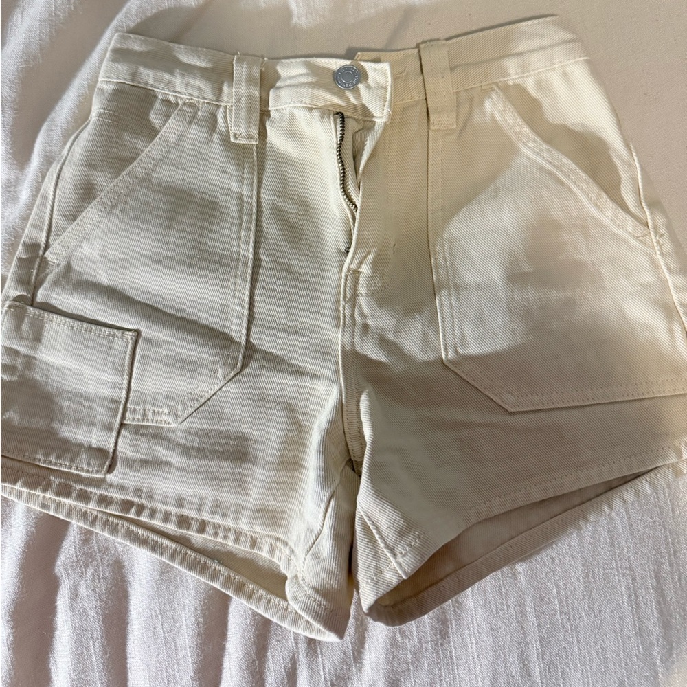 PacSun Cream Women's Cargo Shorts